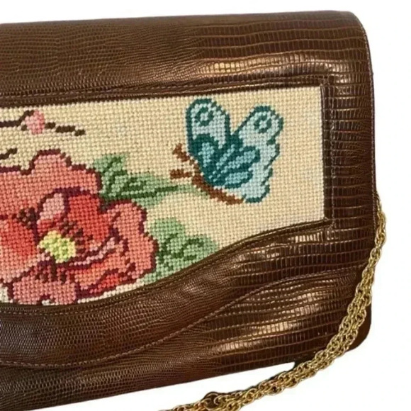 Vintage Womens Embroidered Needlework Butterfly Purs - Picture 3 of 9